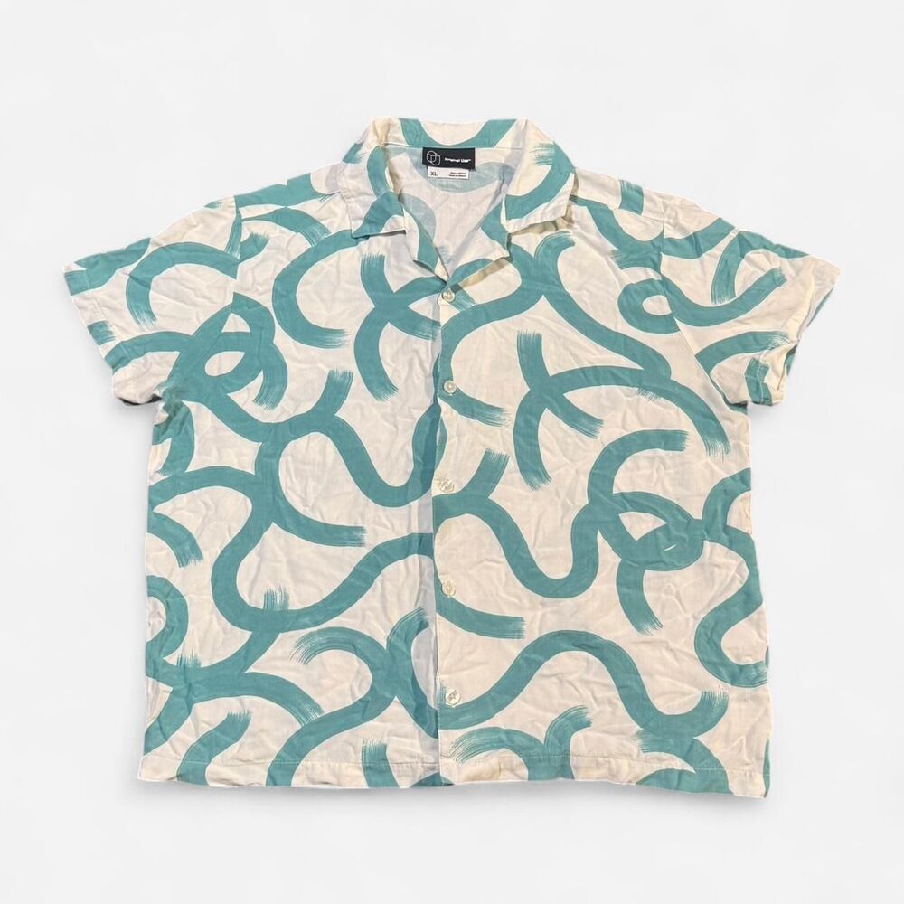 Original use white & blue XL size (23-1/2in, length 23in) short sleeve shirt